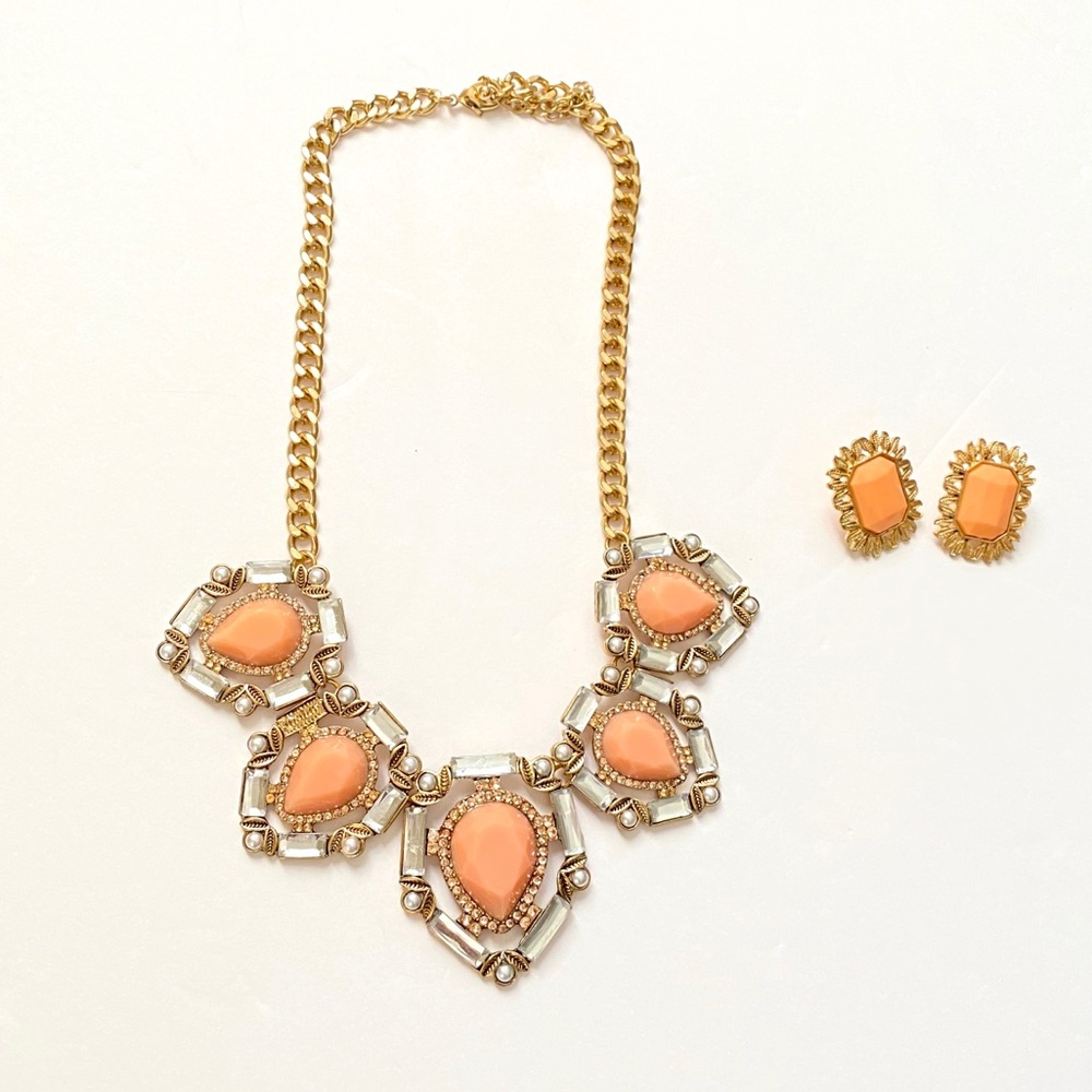 Pink Gold Toned Necklace & Earrings